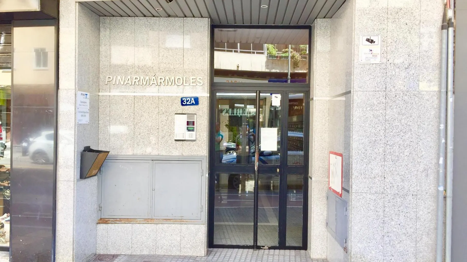 Centro,Corteingles, Y Parking Malaga Apartment