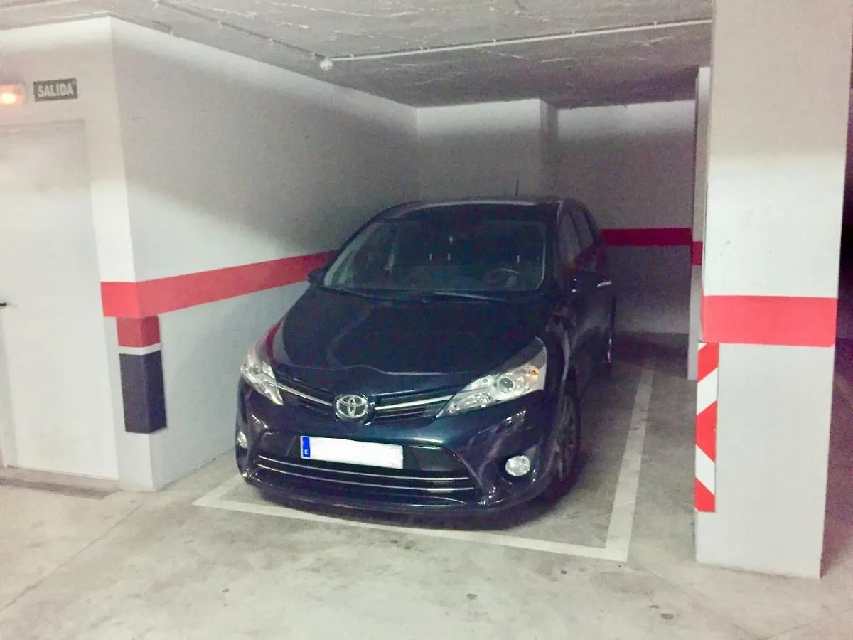 Centro,Corteingles, Y Parking Malaga Spain